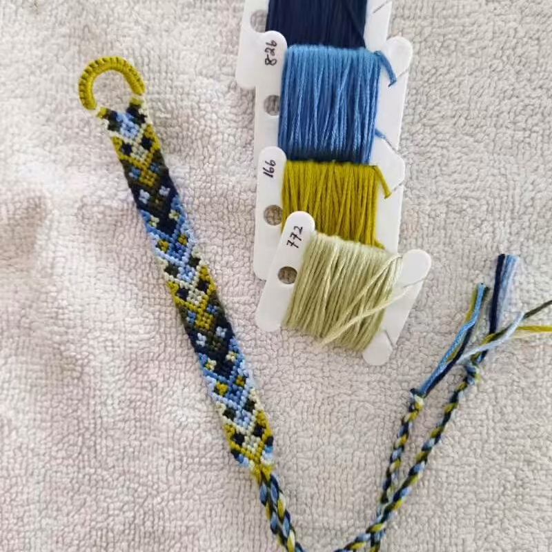 دستبند دوستی سنتی