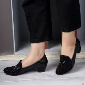 کفش زنانه نگین دار