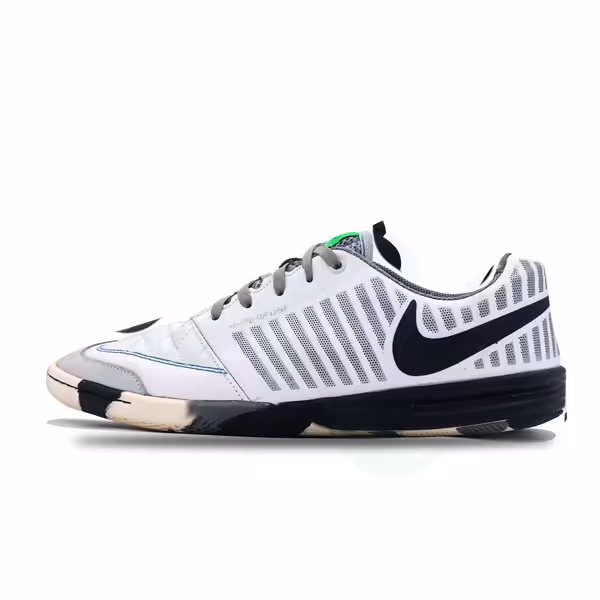 کفش فوتسال نایک لونارگتو 2024