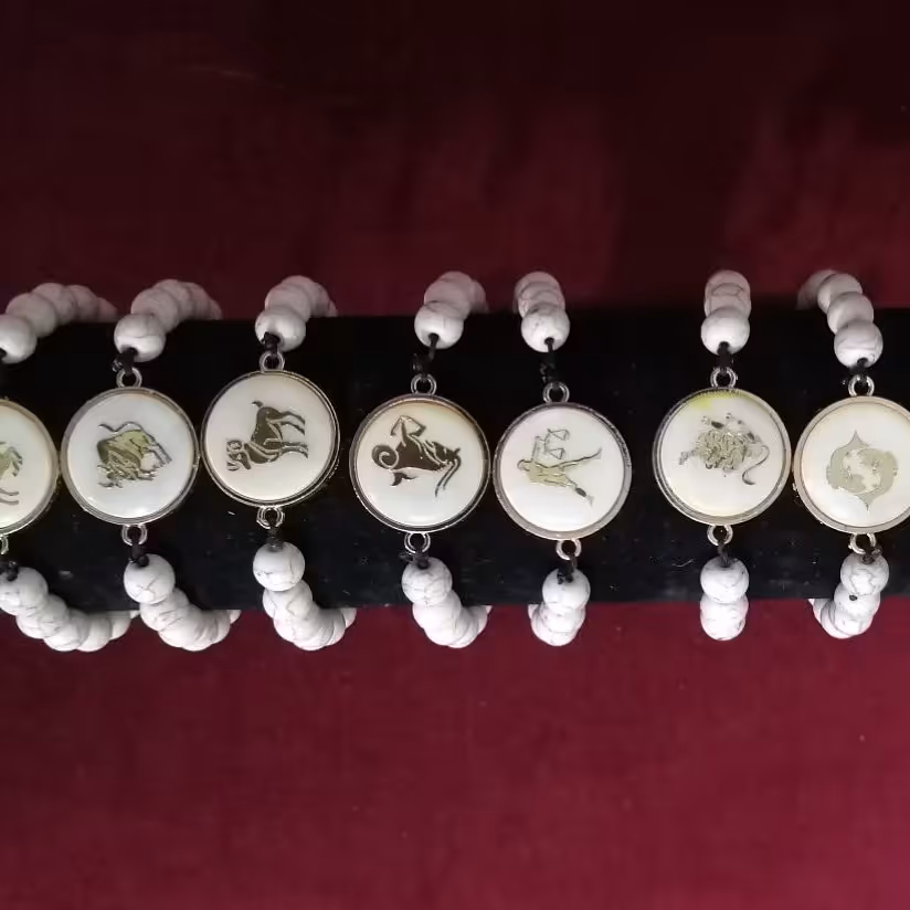 دستبند ماه تولد با سنگ اونیکس و فیروزه 