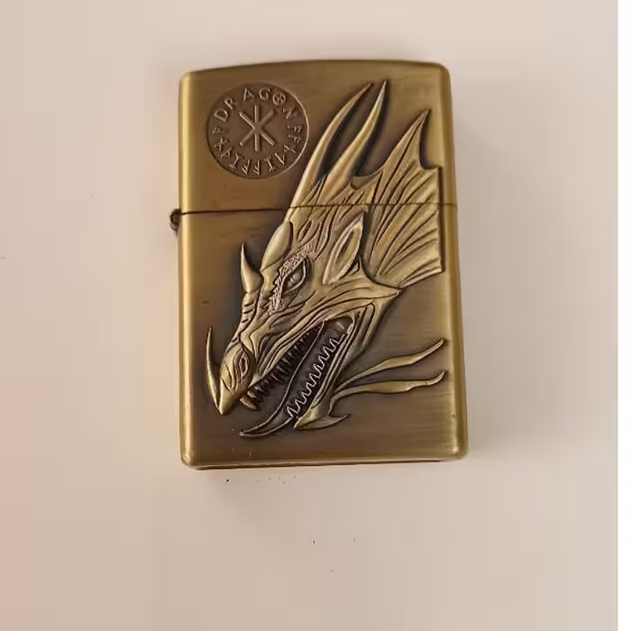 فندک بنزینی فلزی  کانتای سنگی طرح اژدها بسیار زیبا 