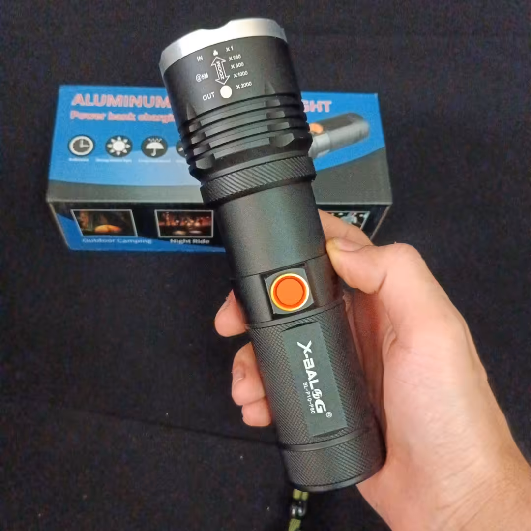 چراغ قوه تاکتیکی فوق العاده پر نور و باکیفیت چند منظوره چراغ قوه مدل P18  فروشگاه قشمی شاپ instagram Qeshmishop