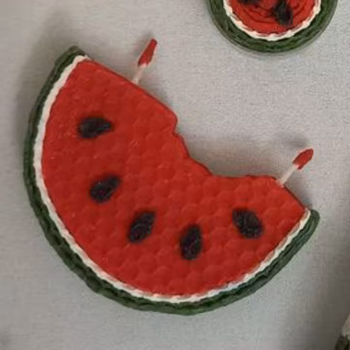 شمع موم عسلی یلدایی مدل قاچ هندوانه 