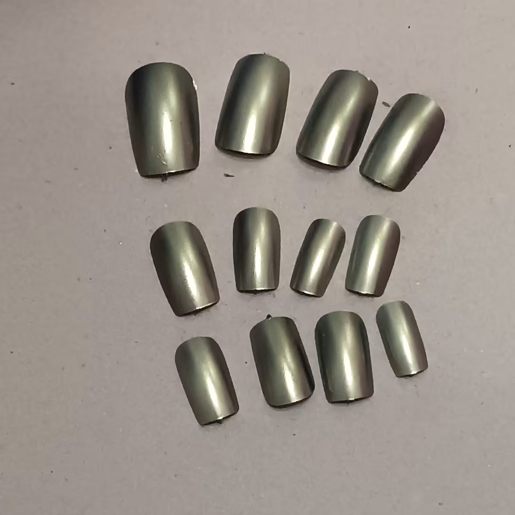 ناخن مصنوعی بزرگسال  طلایی مات 