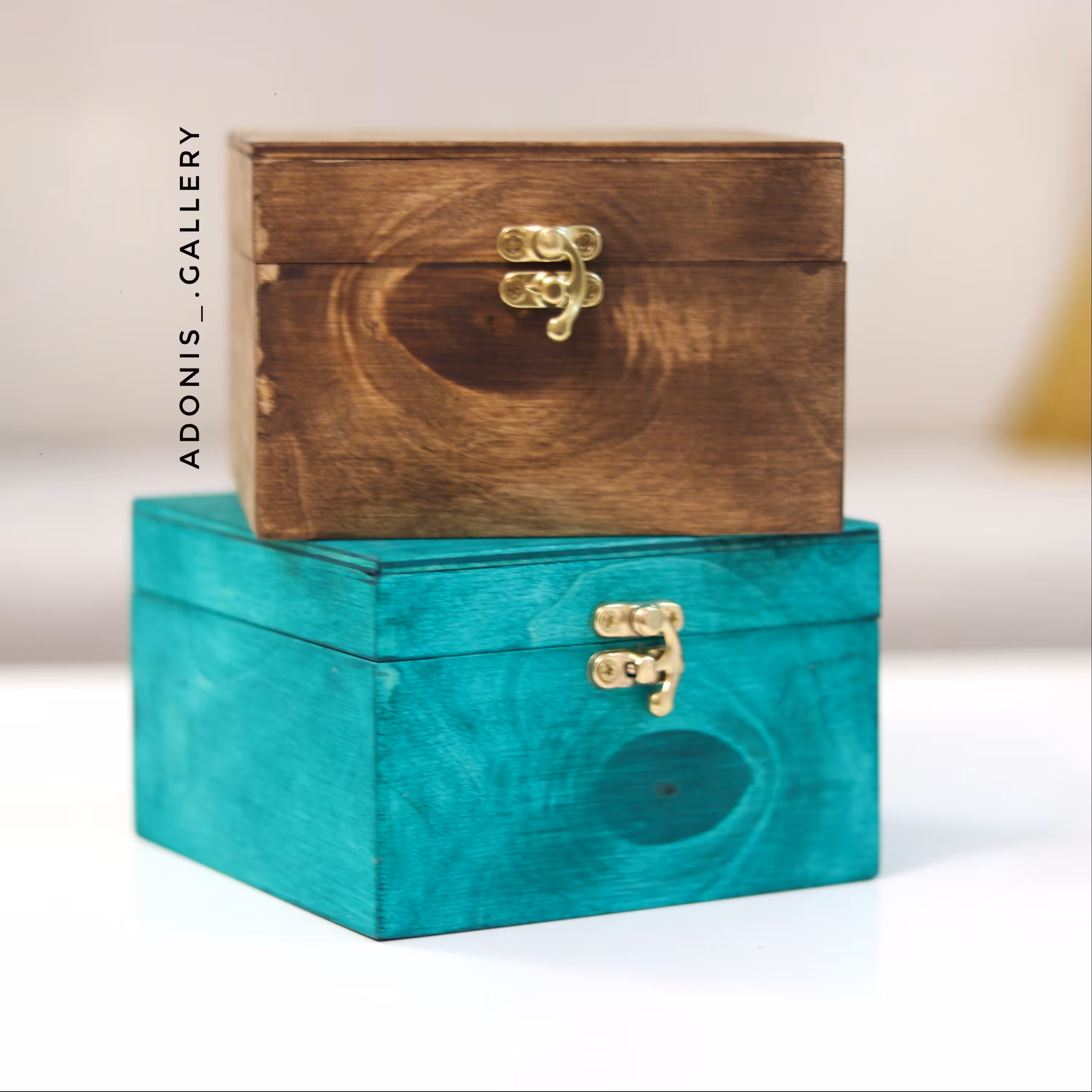 باکس چوبی مربع کوچک