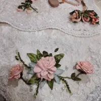 ست کامل سجاده مخمل(سجاده .تسبیح.قران)سایز 80طرح رز با مخمل اعلای رومبلی آستر ژاپنی 