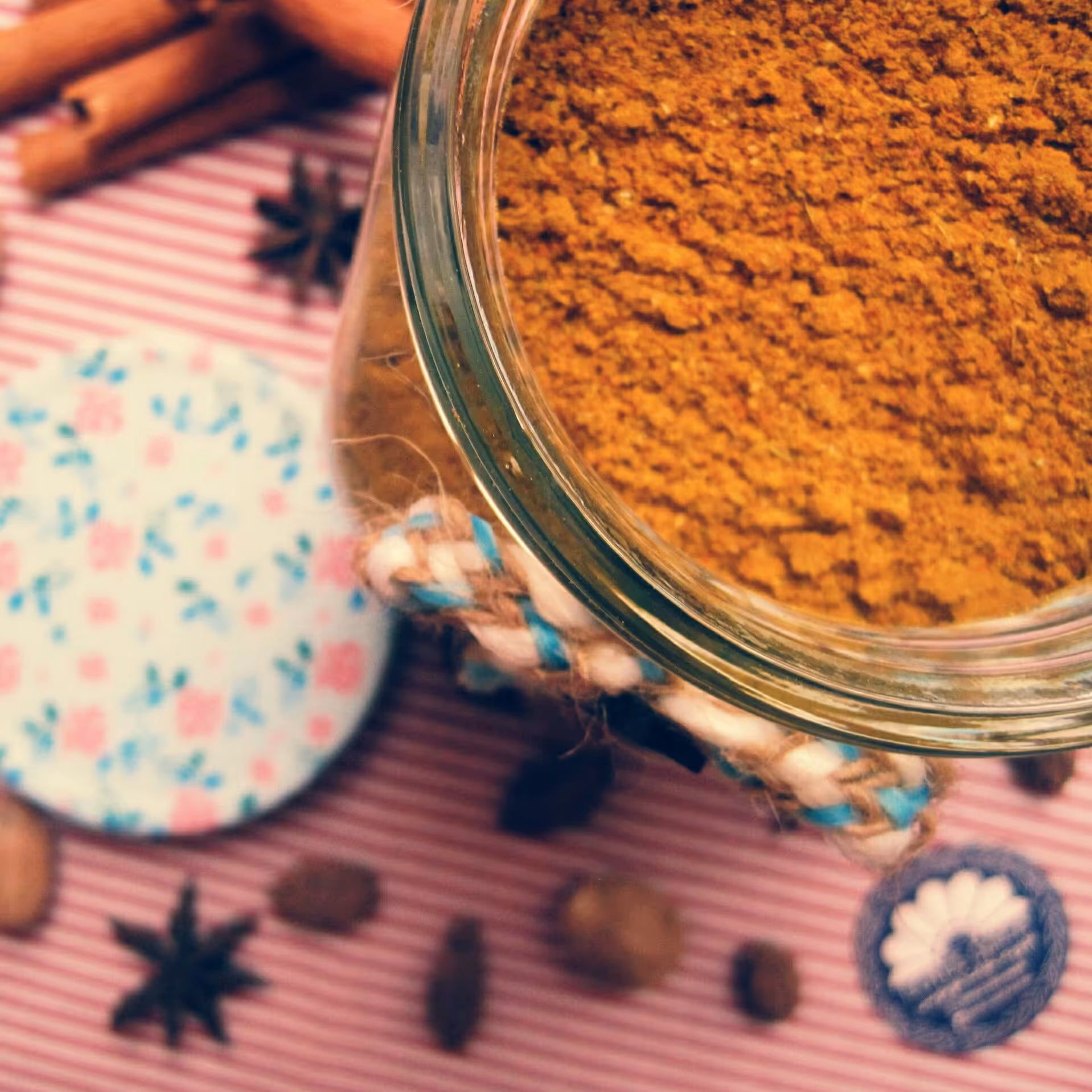 ادویه چیکن ماسالا