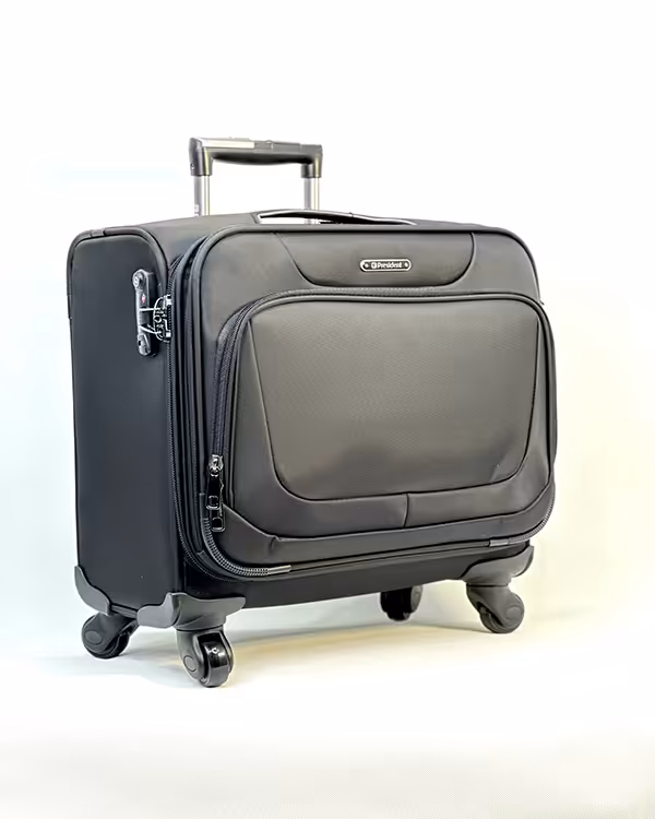چمدان خلبانی کابین جنس برزنتی برند president مدل 895 رنگ مشکی سایز 17 اینچ