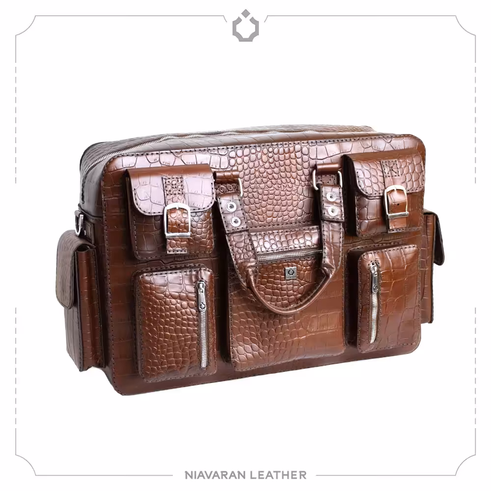 کیف مسافرتی چرم دست دوز پابلو - خانه چرم نیاوران