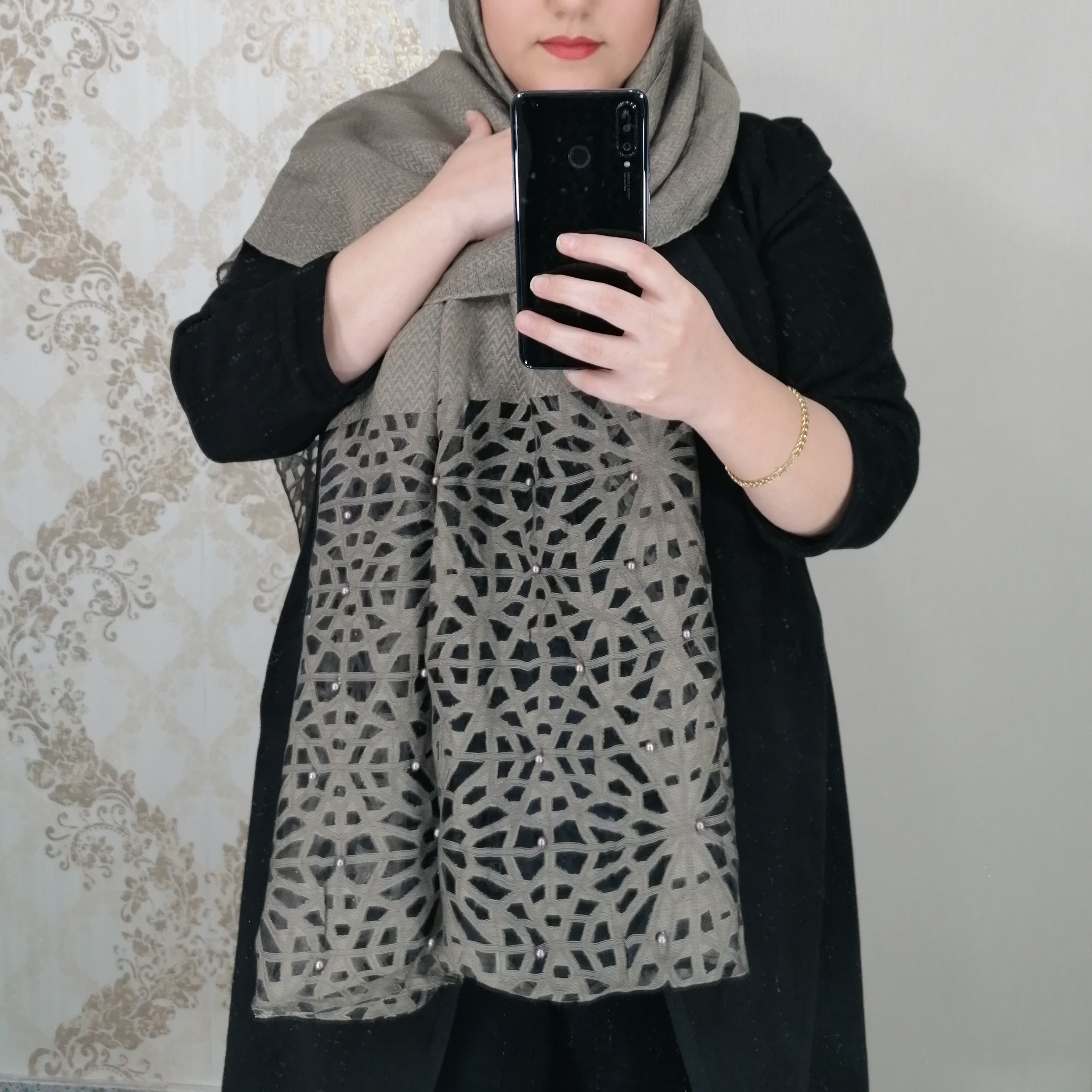 شال نخی ابریشم دستک مروارید نسکافه ای
