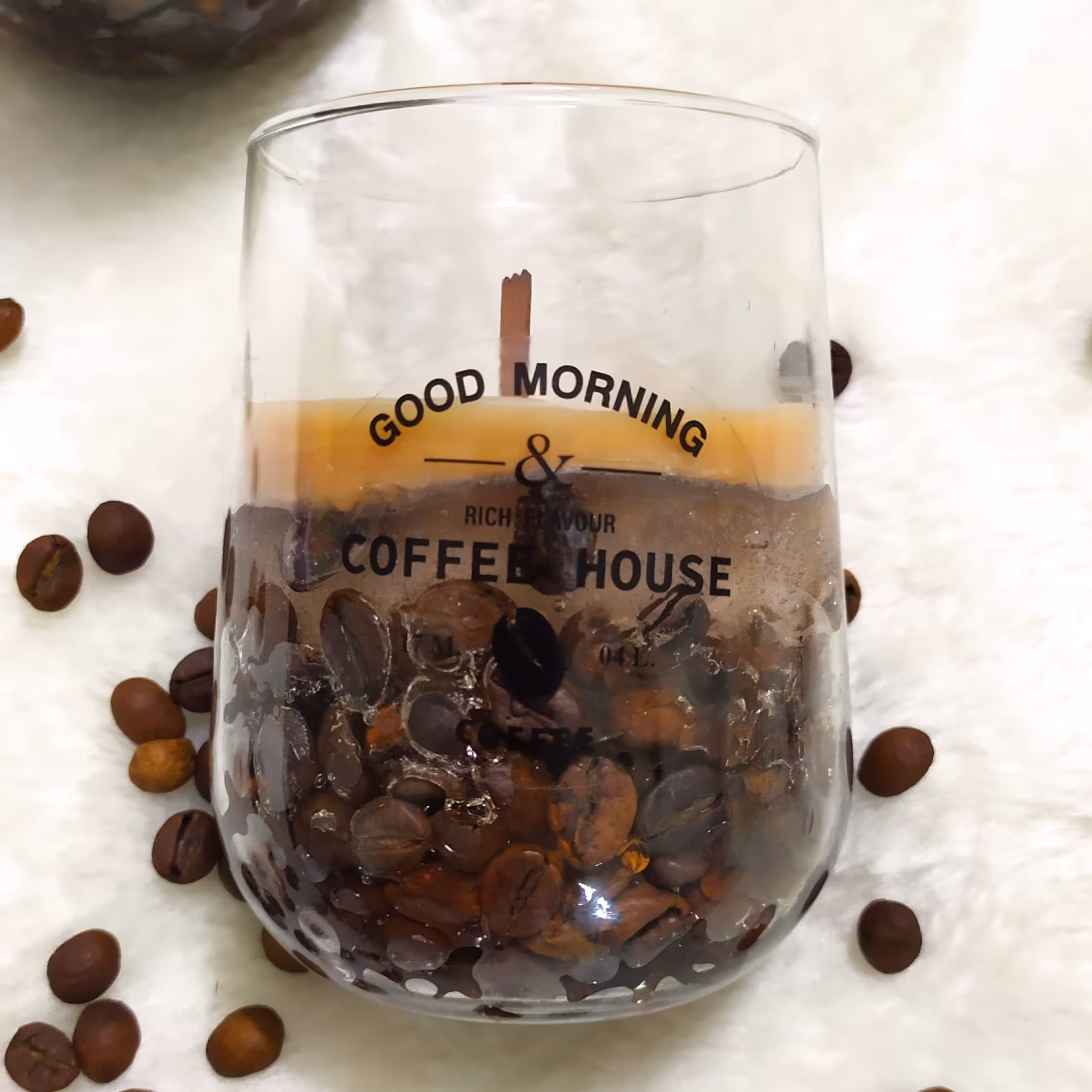 شمع ژله ای با دیزاین قهوه 