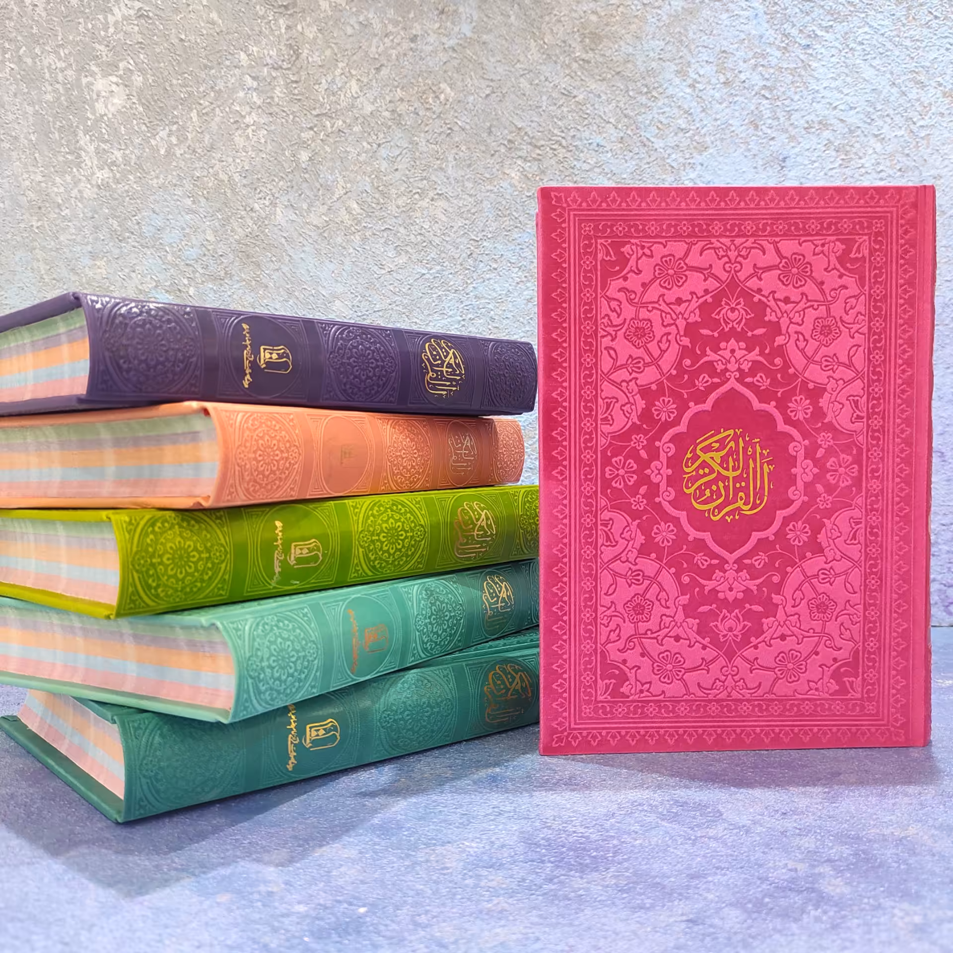  قرآن وزیری رنگی (18در 25)