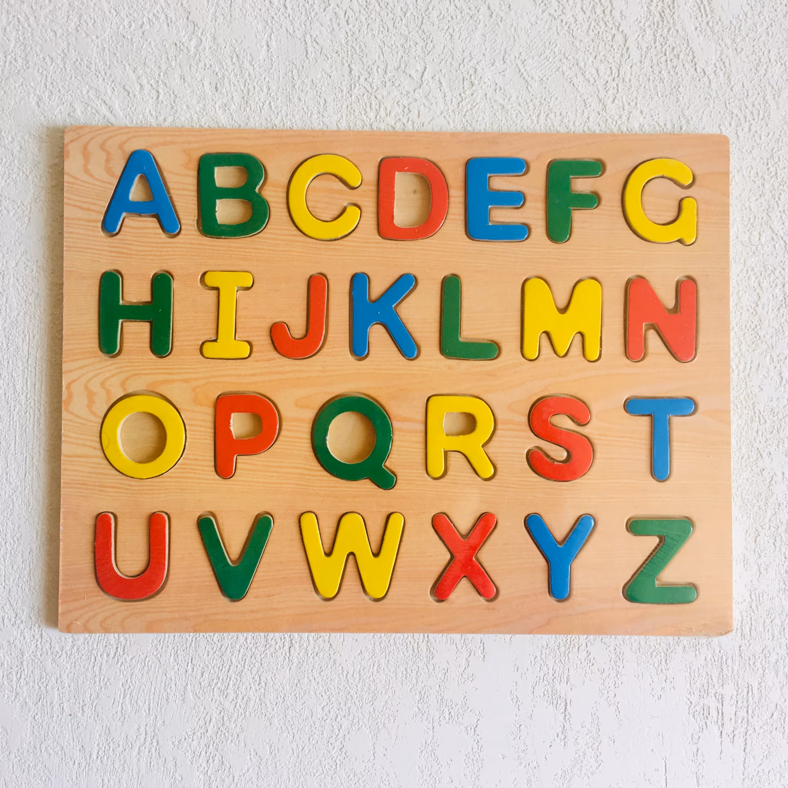 پازل چوبی حروف بزرگ الفبای انگلیسی (رافولین گیمز)