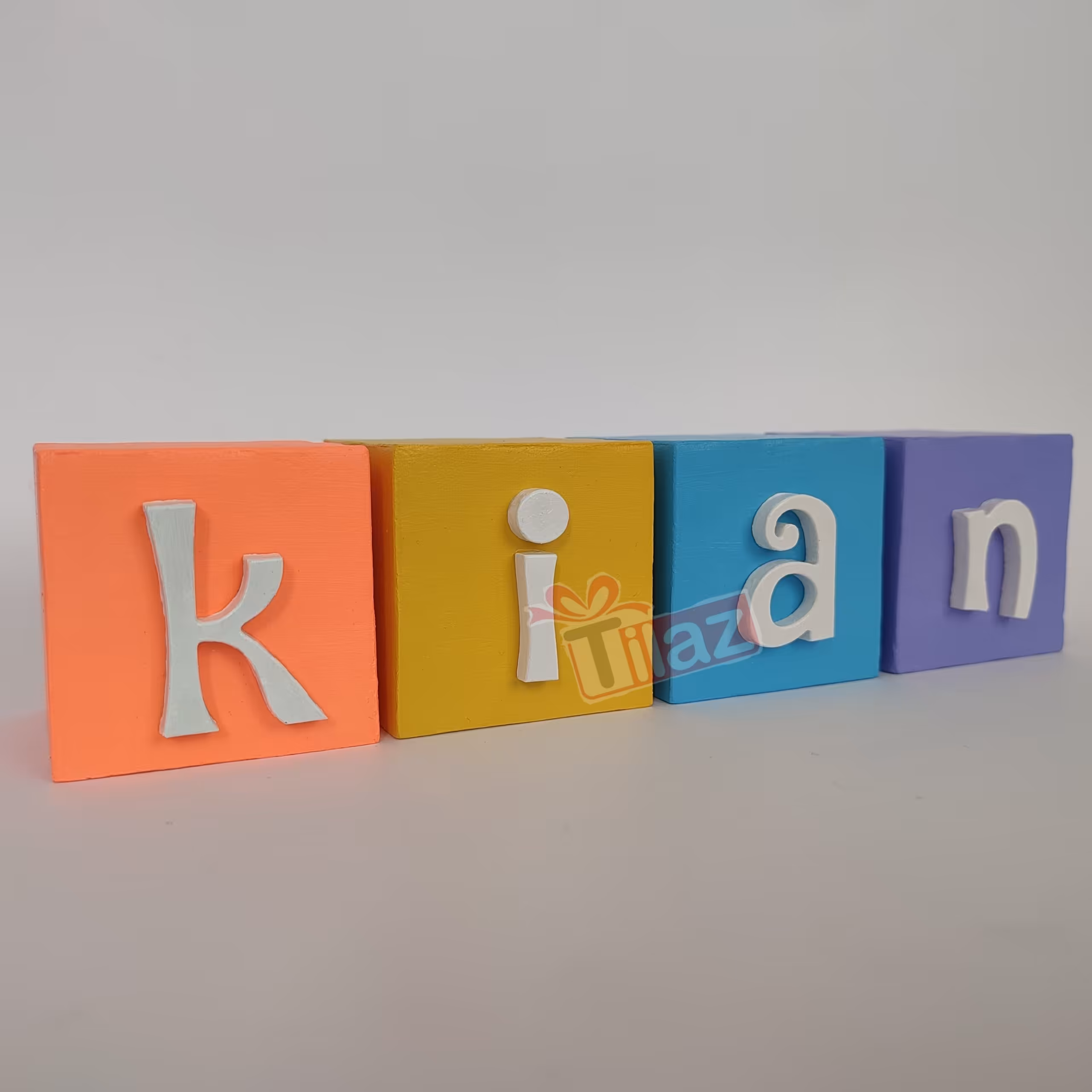 استند اسم مکعبی ساده مدل کیان