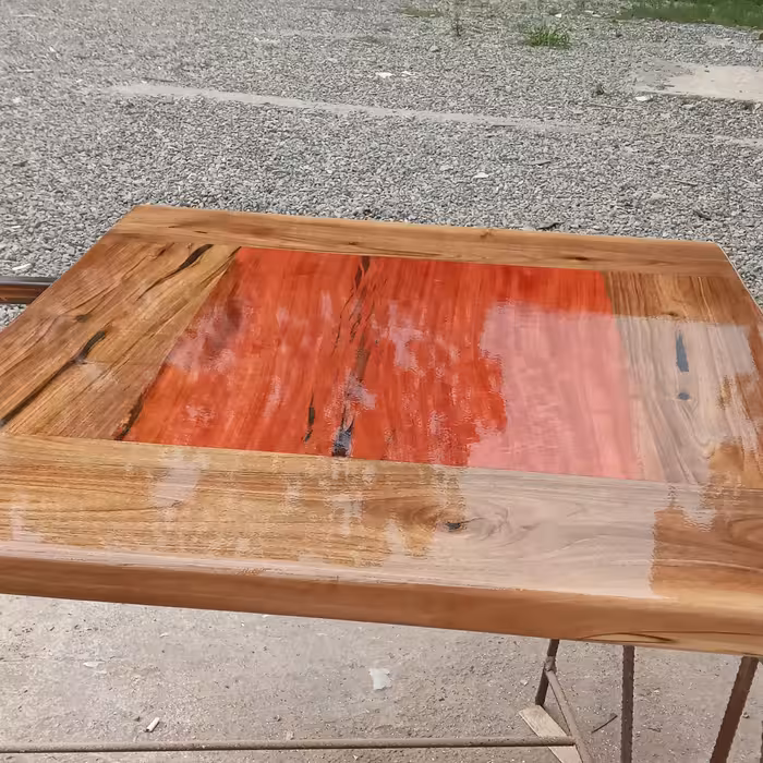 تولید کننده انواع  میز ناهارخوری، صفحه کابینت ،جلو مبلی ،عسلی با ترکیب چوب ورزین طبق سفارش شما