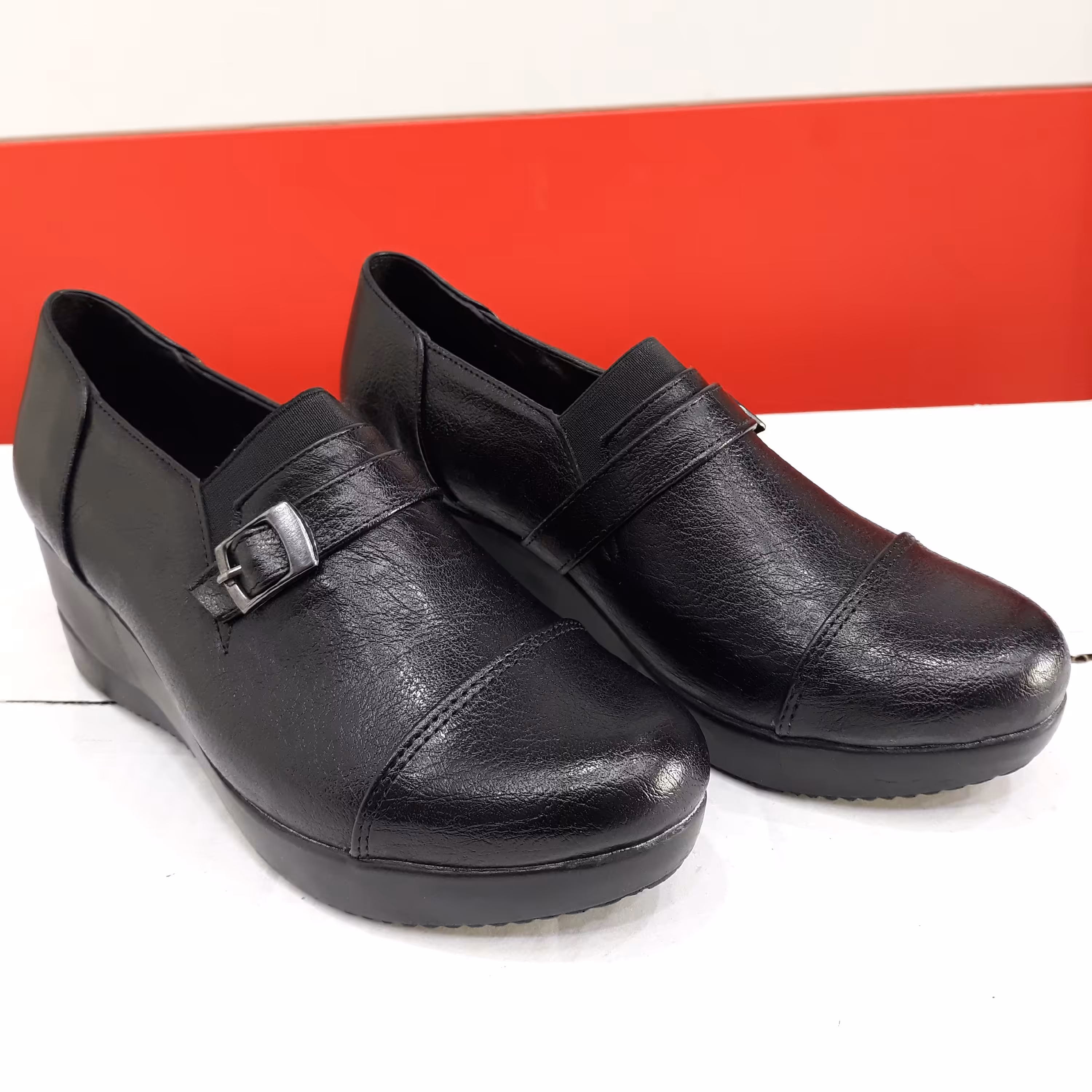 کفش زنانه طبی راحتی مدل ویدا