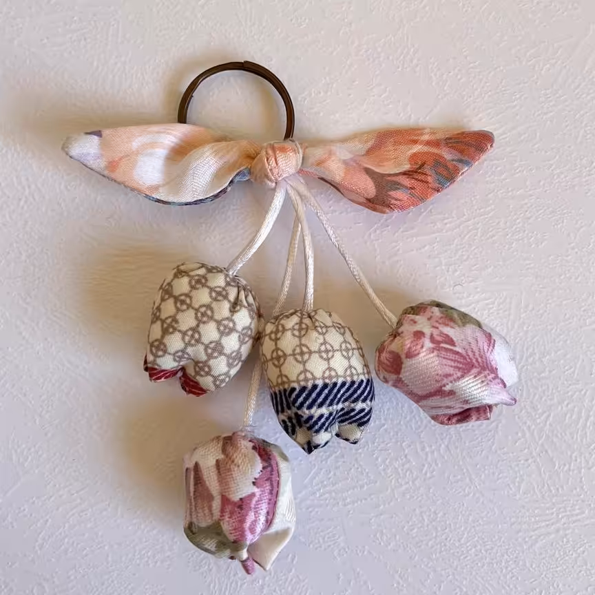 جاکلیدی، طرح گلدار