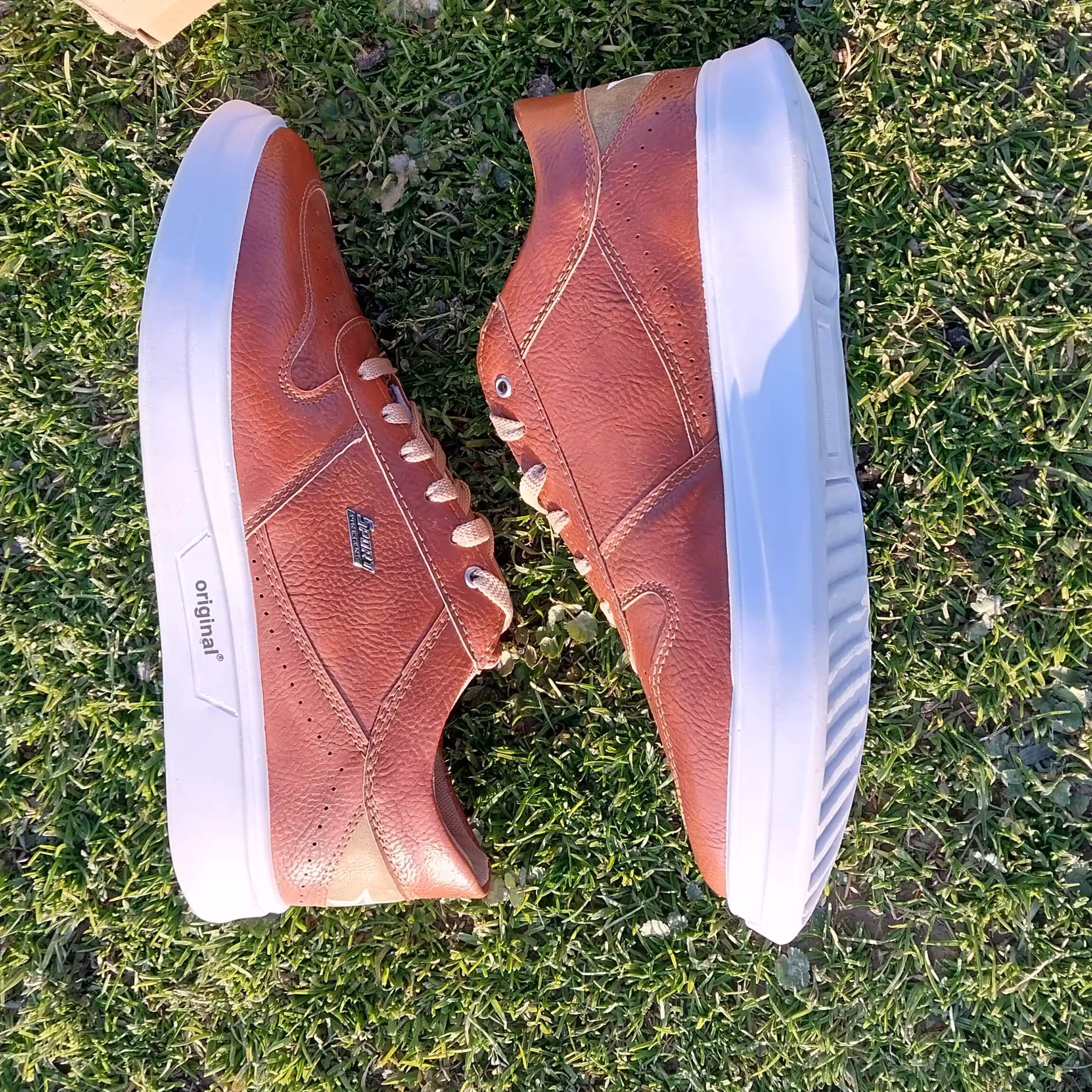 کفش مردانه چرم 