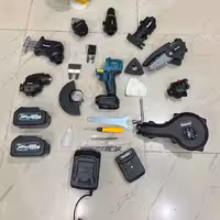 ست همه کاره
مارک ماکیتا
دو باطری
همراه شارژر صنعتی
و جعبه حمل 