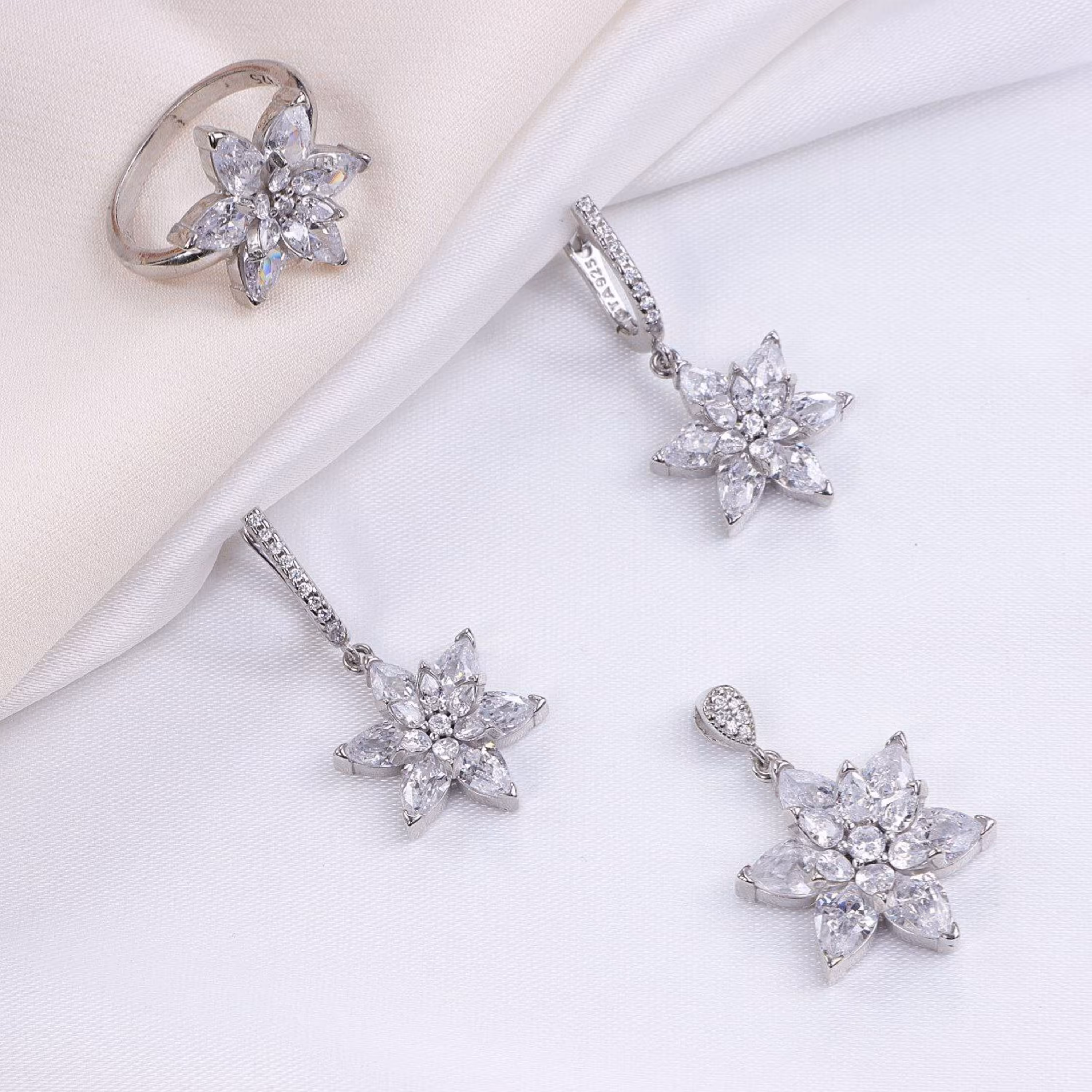 نیم ست نقره میکرو کد 16344-19.5