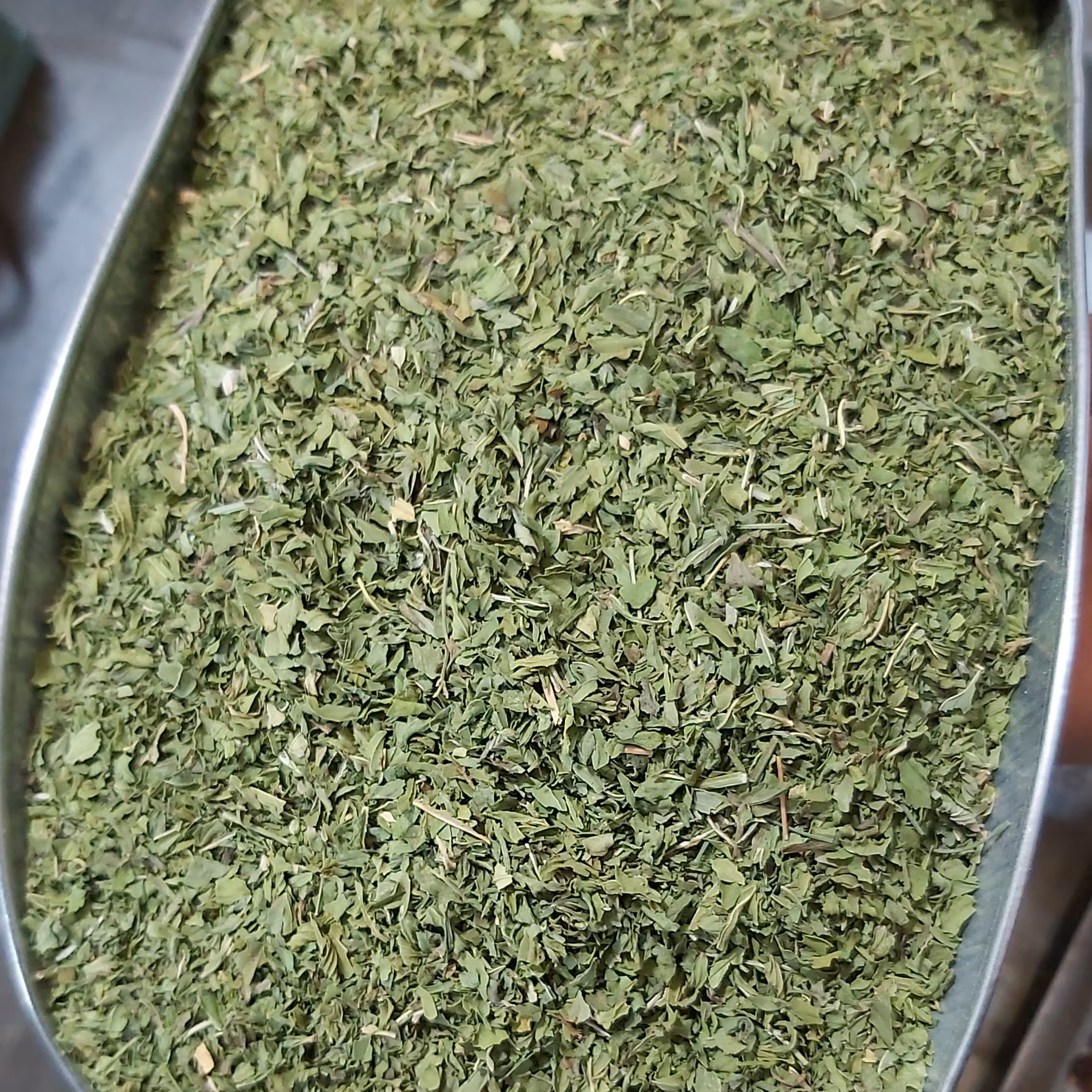 نعناع خشک شده  تمیز و معطر 