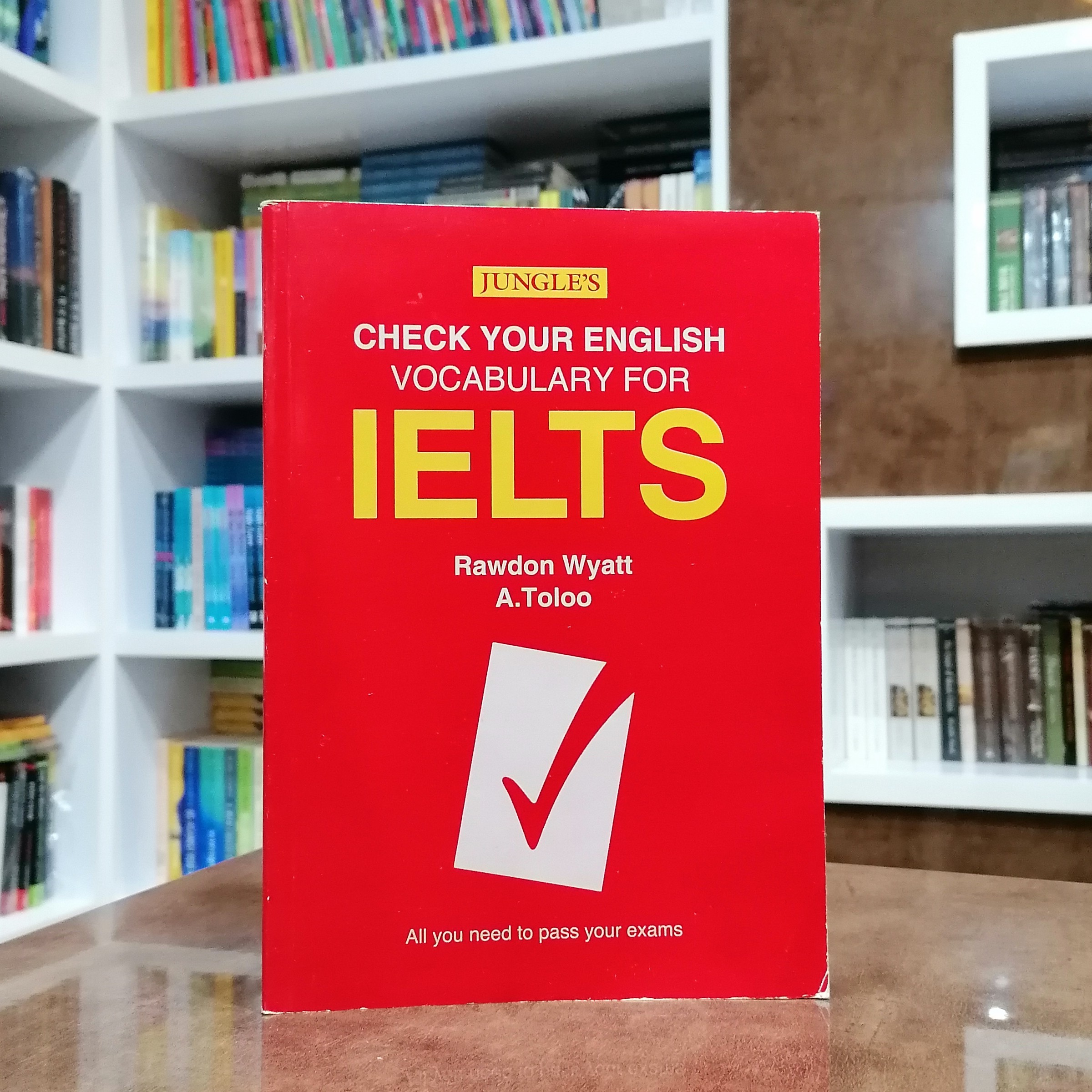 کتاب آزمون و تمرین واژگان آیلتس Check Your English Vocabulary for IELTS ویرایش دوم