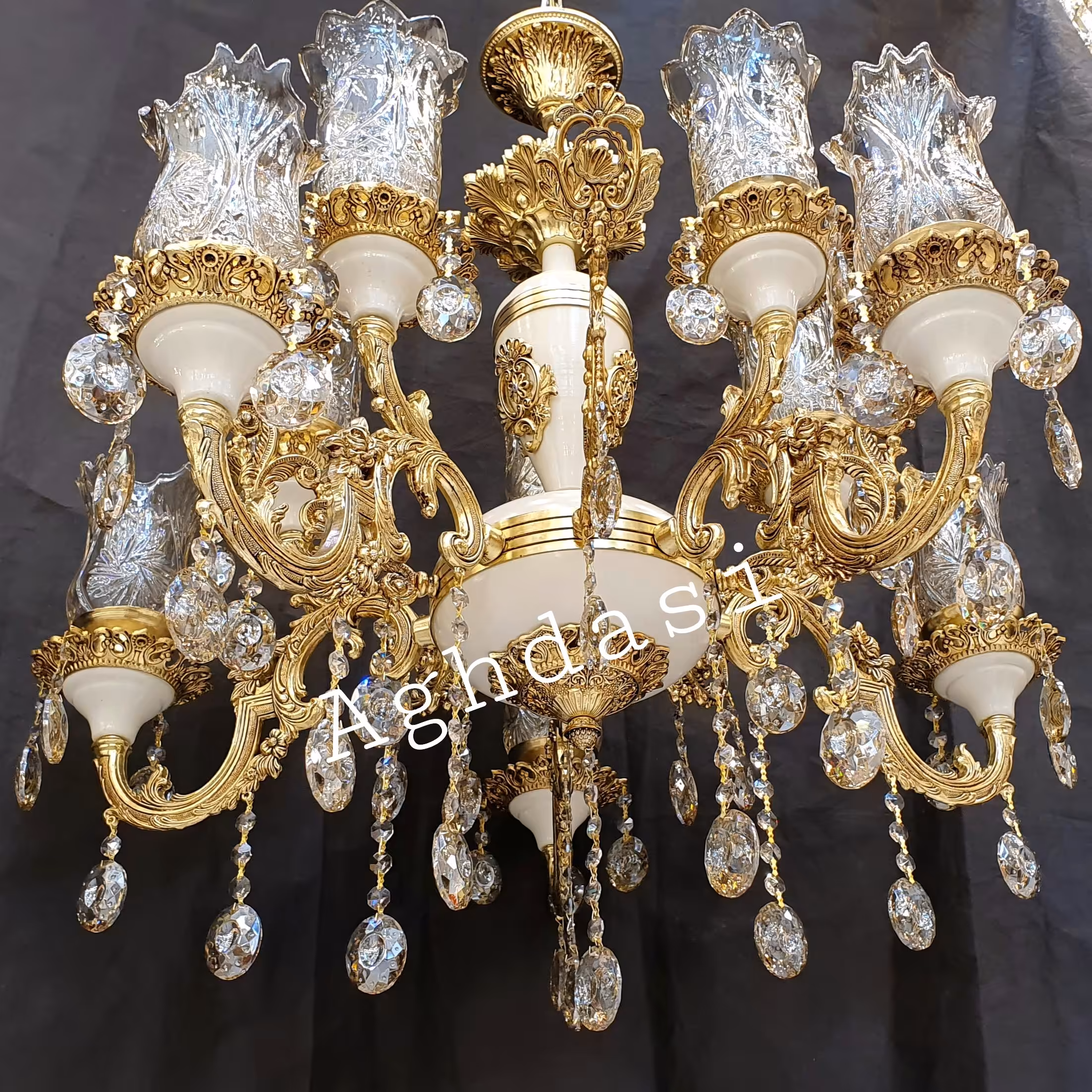 لوستر 10 شعله طرح سرامیکی طلایی