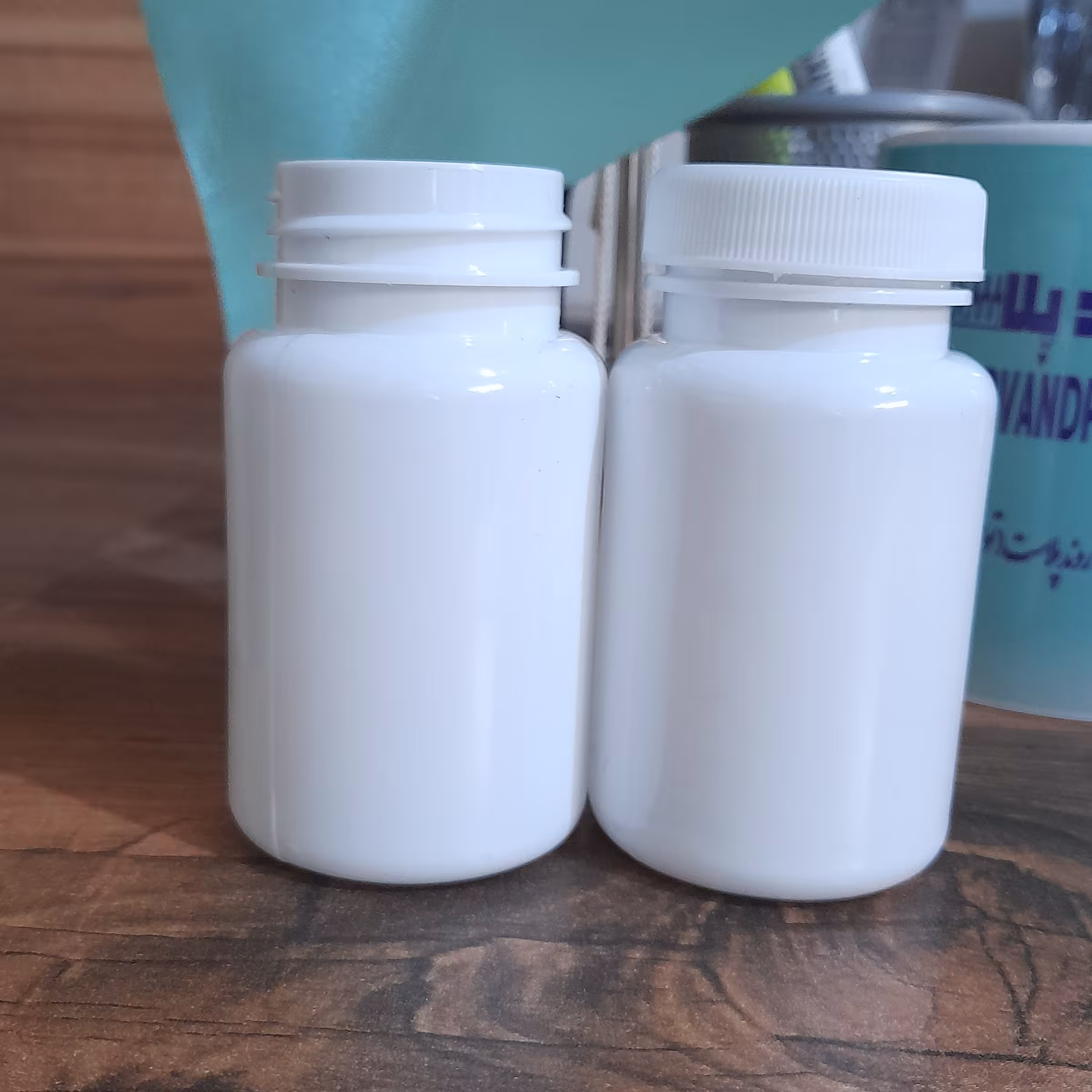 قوطی 100 سی سی شیری  دهانه 38 با درب ساده