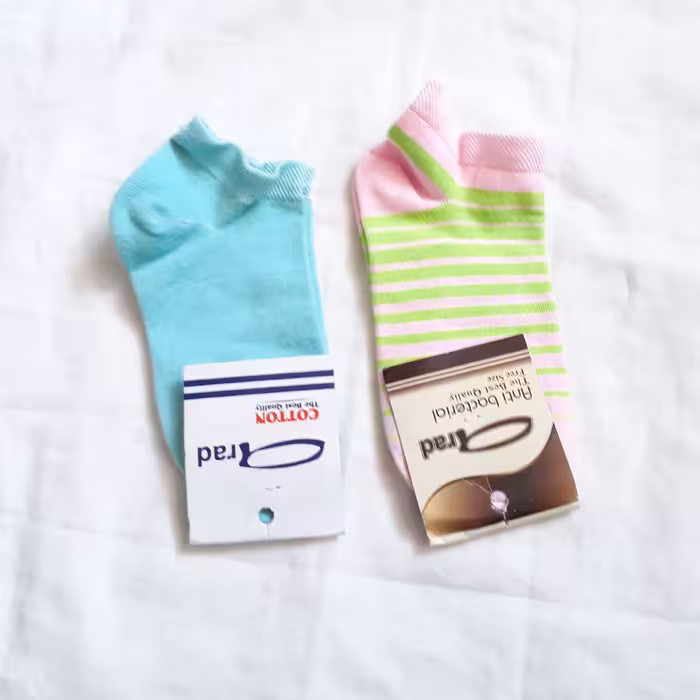 جوراب شیک و رنگ بندی متنوع