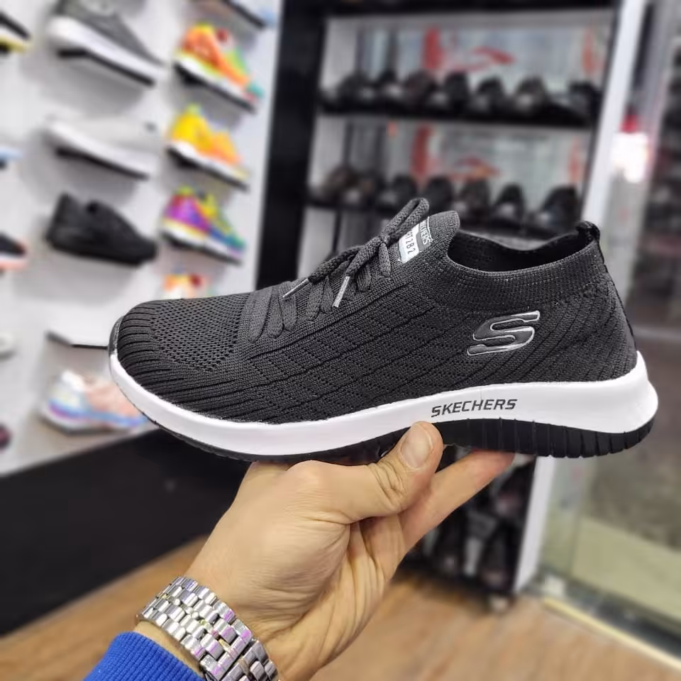 بافت اسکیچررز ایرانی فوق العاده سبک و انعطاف پذیر و راحت رنگ مشکی سایز 41 تا 44