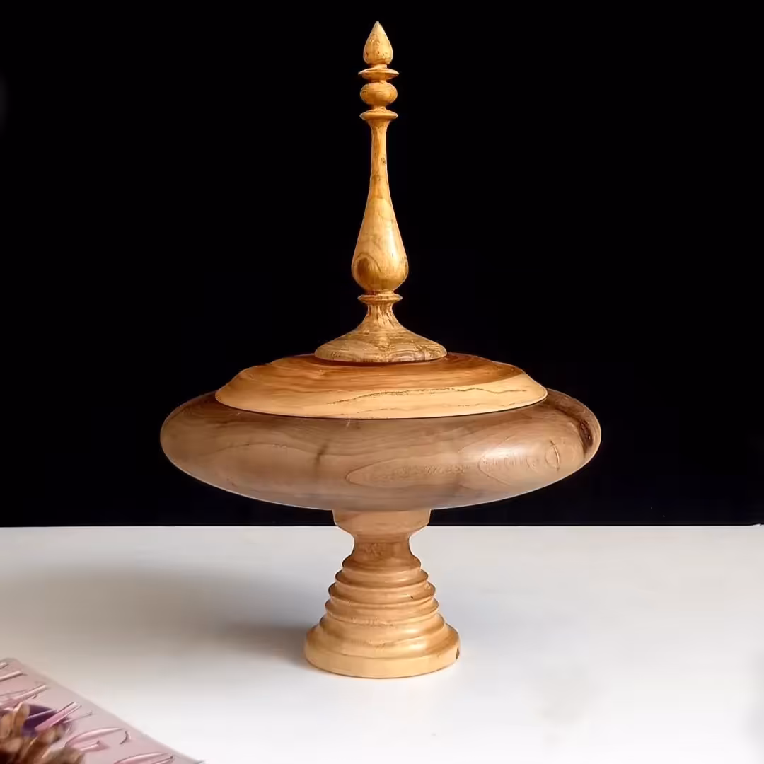 ظرف پذیرایی خشکبار و شکلات، ساخته شده از چوب ملچ و گردو 