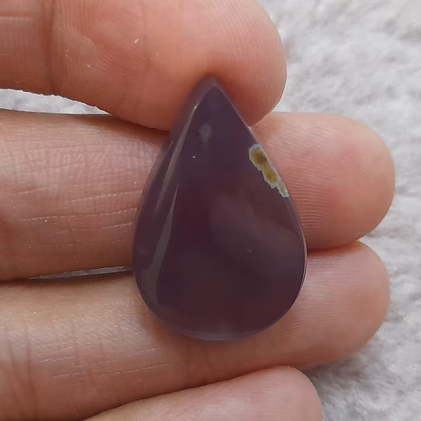 نگین عقیق سوسنی