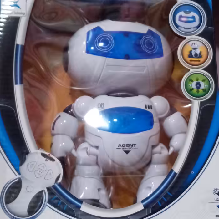 دانسین ربات آبی