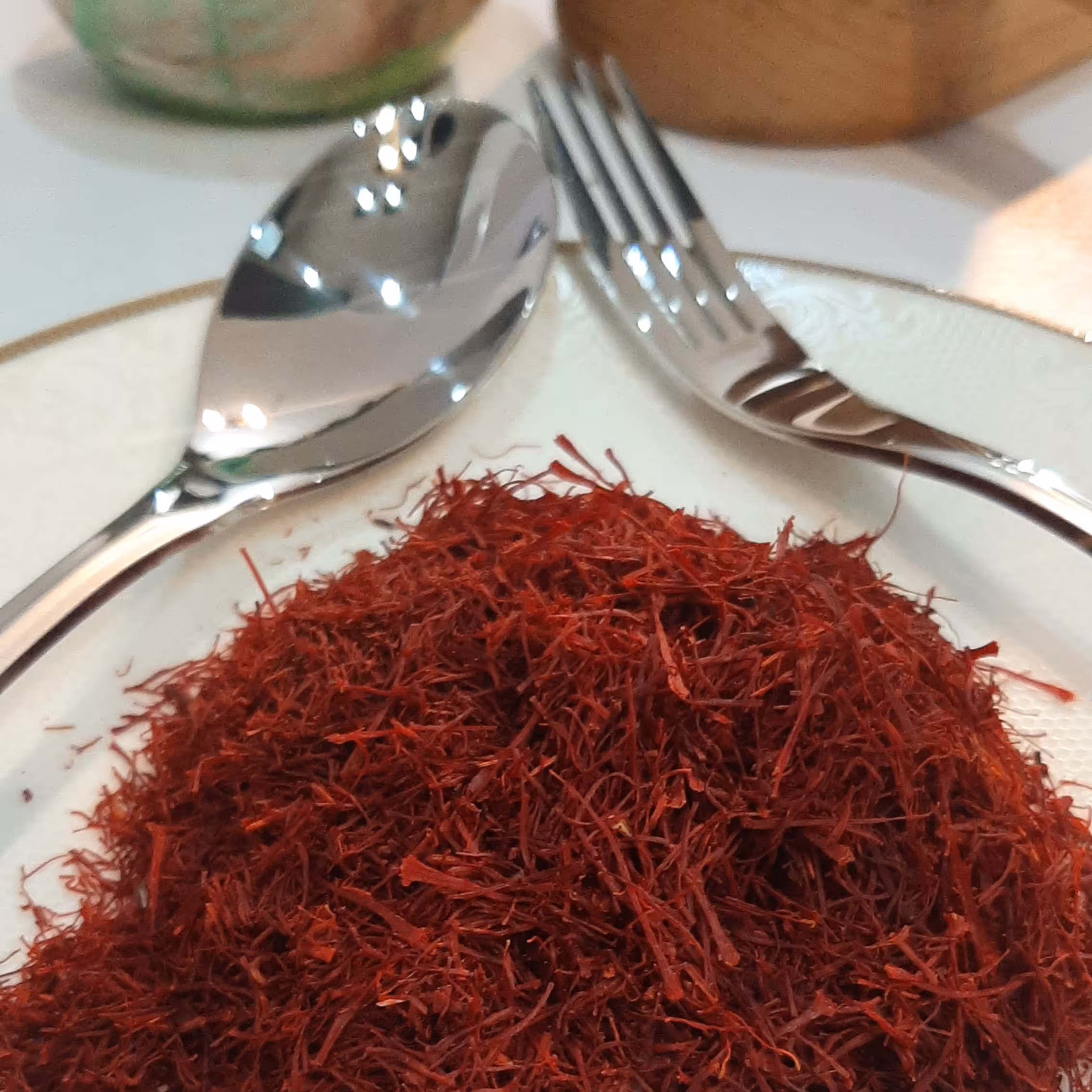 زعفران سرگل با شکسته  (یک مثقالی)