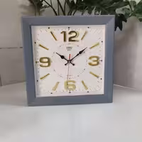 ساعت دیواری  چهار گوش کاسیو طراحی زیبا و شیک باکیفیت جنس موتور خارجی 