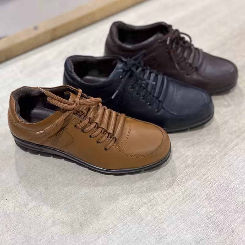 کفش مردانه چرم اصل گاوی برند فرزین10مدل اسپرت راحتی مجلسی زیرهpuتمام چرم41ت44طبی