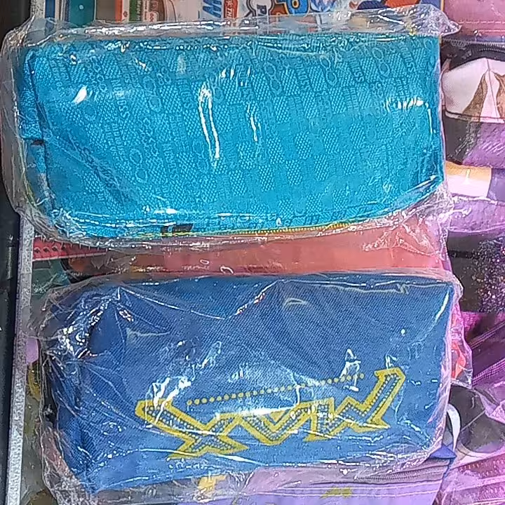 جامدادی تک زیپ 