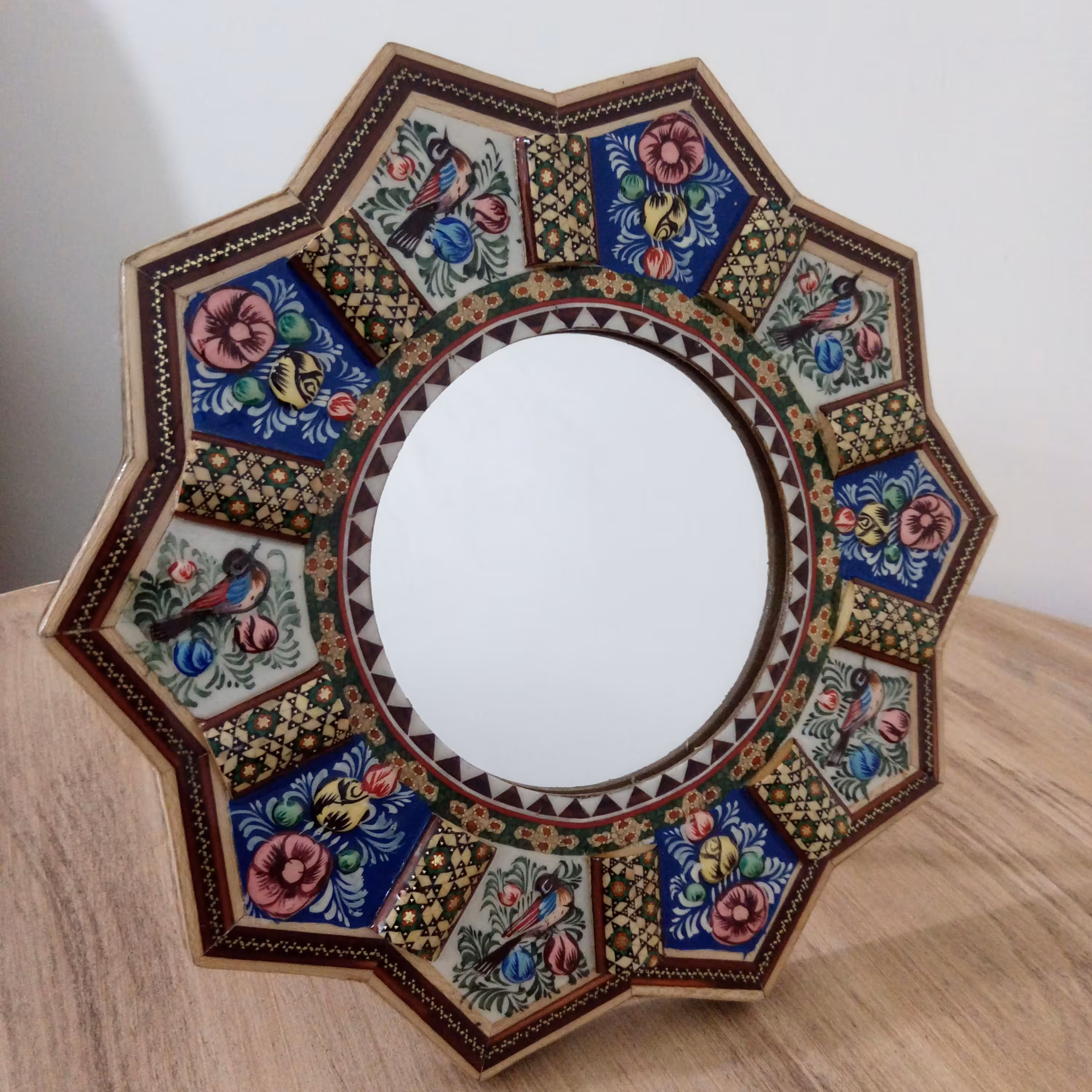 آئینه خاتم کاری و مینیاتور خورشیدی ( قطر 30 سانتی متری - دیوارکوب و رومیزی )