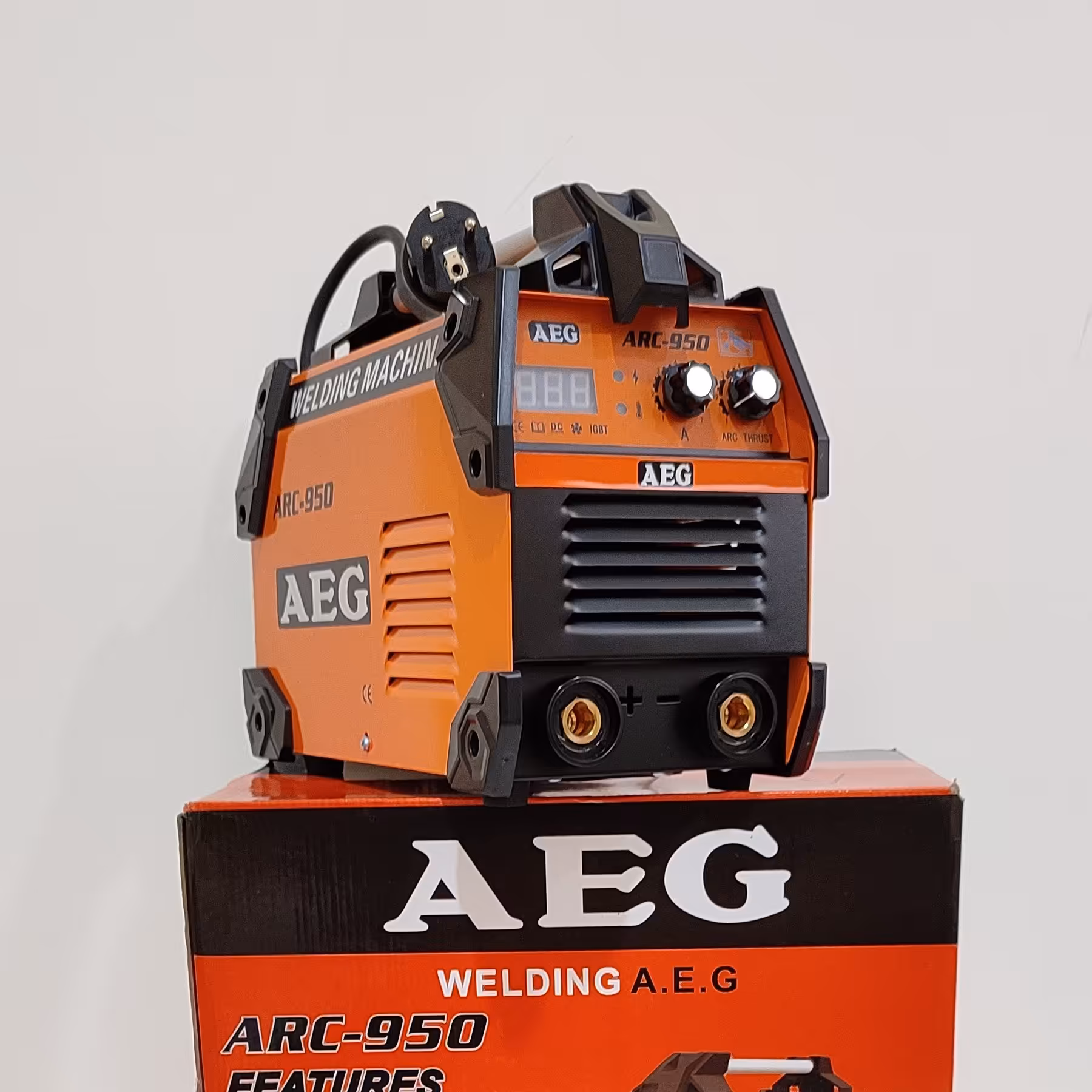 دستگاه جوش آاگAEG