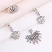 نیم ست نقره طرح برگ درخت نخل روکش طلا سفید کد 16328