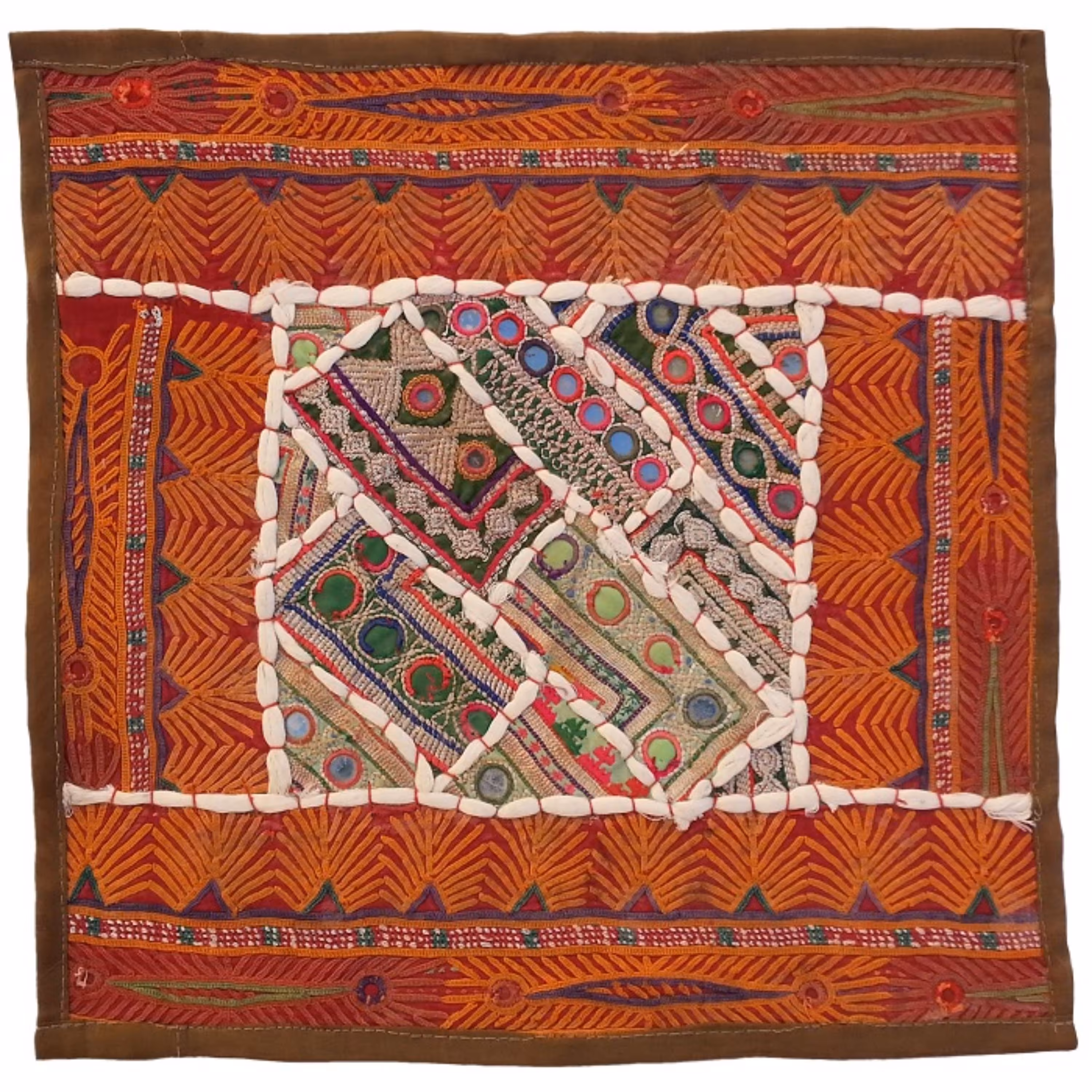 کاور کوسن کهنه دوزی کد QUKOH33 تکه های قدیمی و فرسوده