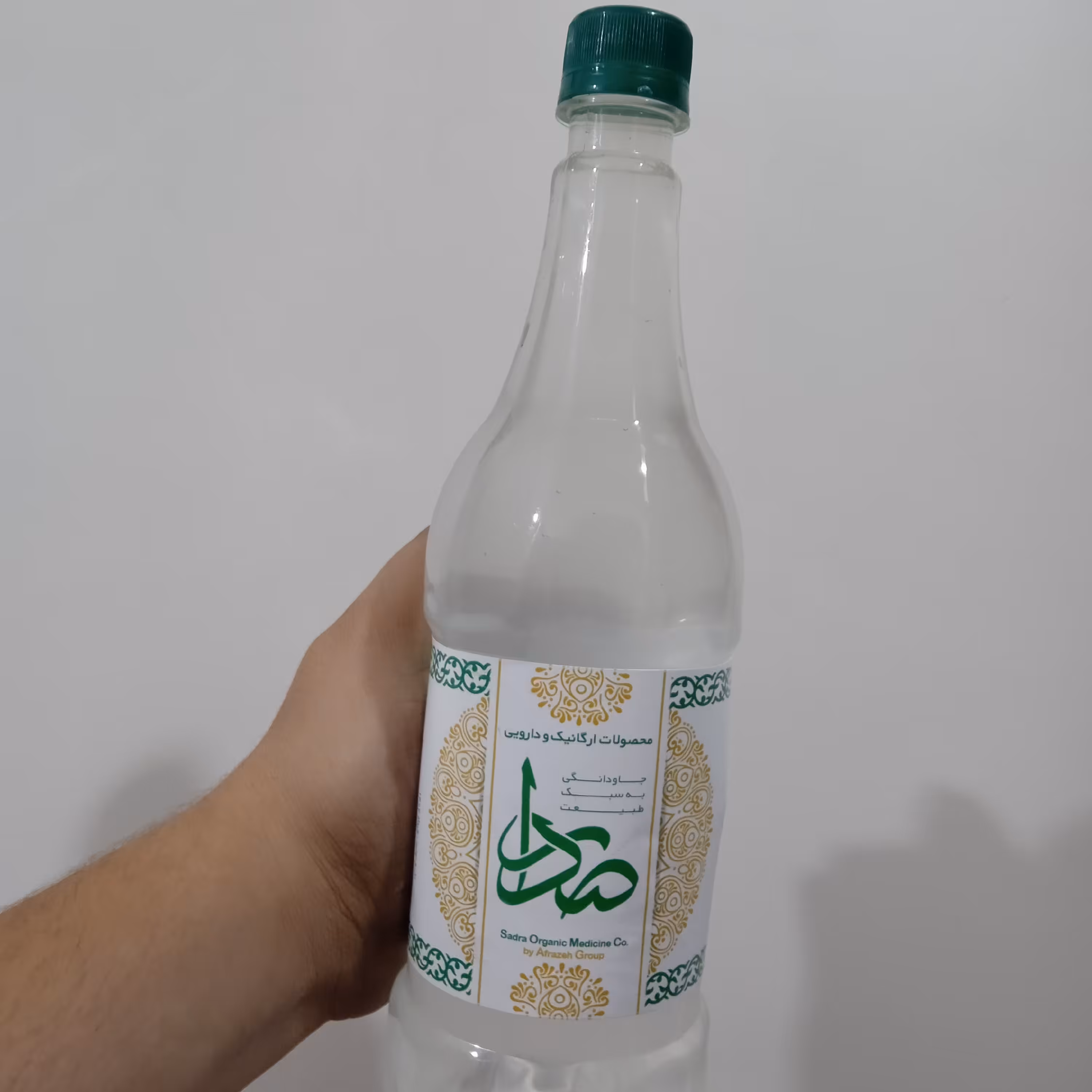 عرق نعنا درجه یک دواتیشه بسار باکیفیت و کاملا طبیعی ارگانیک 