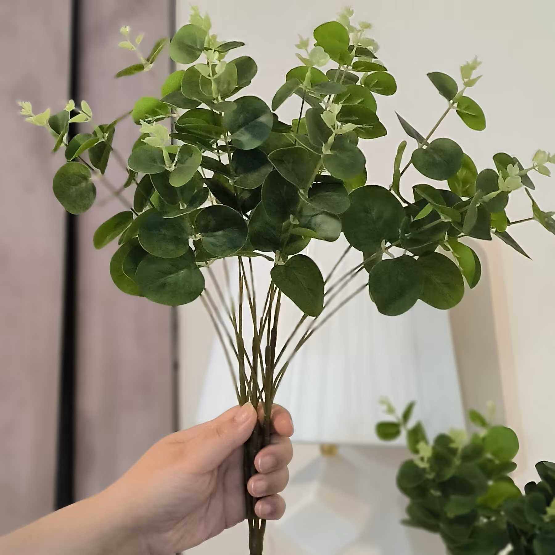 بوته اکالیپتوس مصنوعی 16 بازو پر حجم  بهترین کیفیت  موجود در بازار و وارداتی