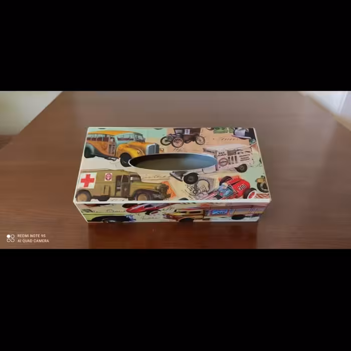 جعبه دستمال کاغذی و سطل زباله و جاقلمی چوبی دکوپاژ  طرح ماشینهای آنتیک وقدیمی