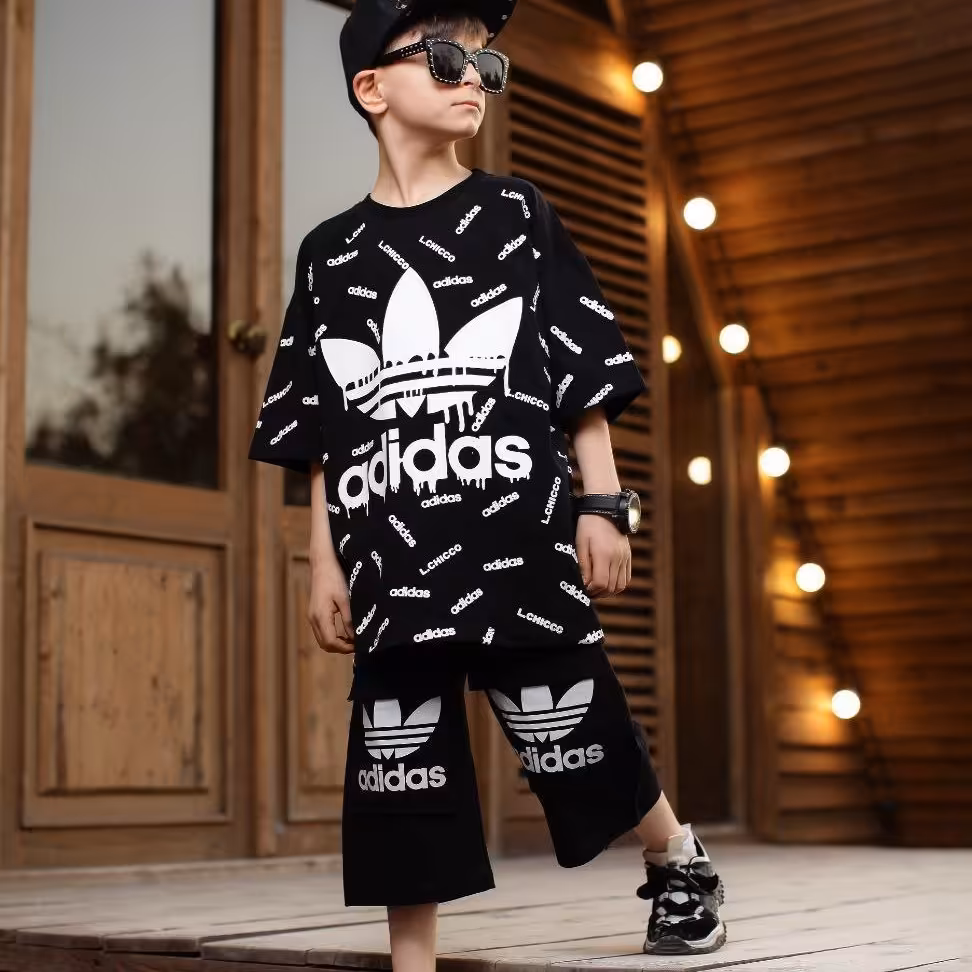 تیشرت شلوارک آدیداس اسپرت دخترانه پسرانه پنبه لاکرا دار اعلا چاپ عالی  فقط سایز 45 و 50 موجوده 