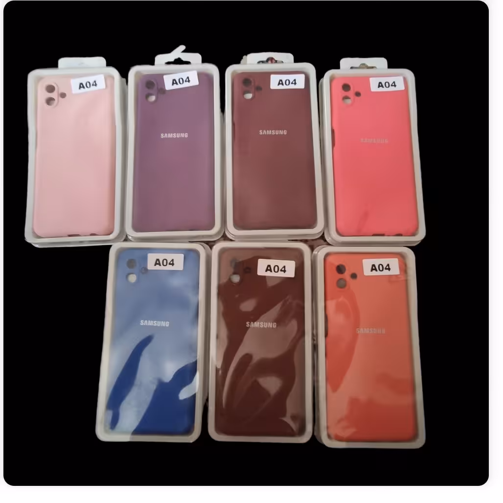 کاور سیلیکونی سامسونگ a04محافظ لنز دار 
