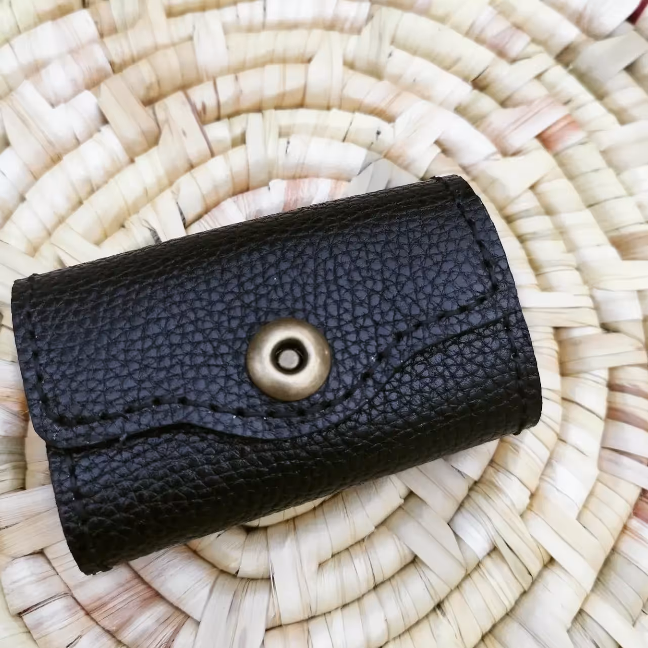 جاکارتی چرم