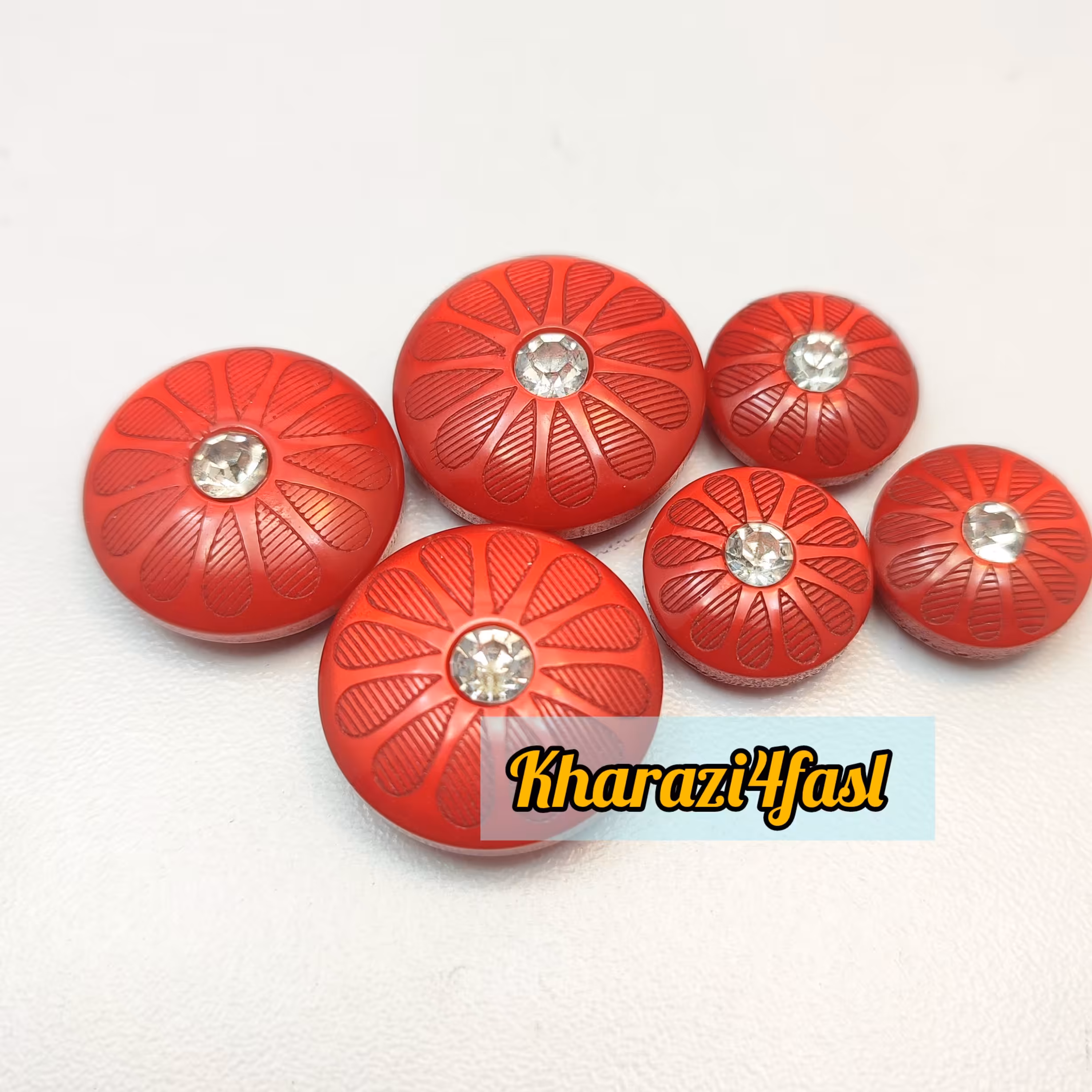 دکمه نگین دار سایز 20 میلی متر کد 357