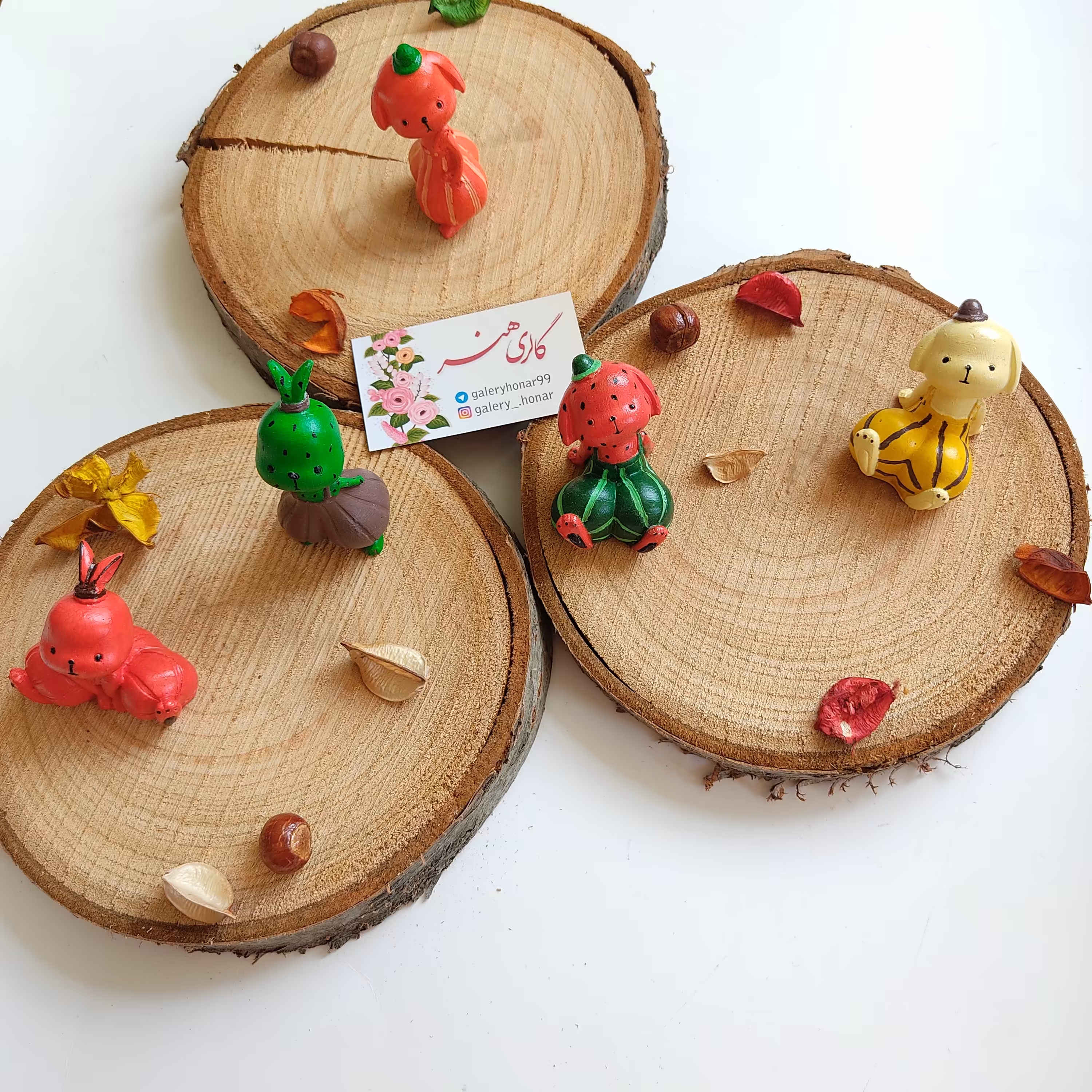 مجسمه خرگوش ها میوه ای😍خاص ترین نوع مجسمه های فانتزی که فقط در گالری هنر پیدا میکنید