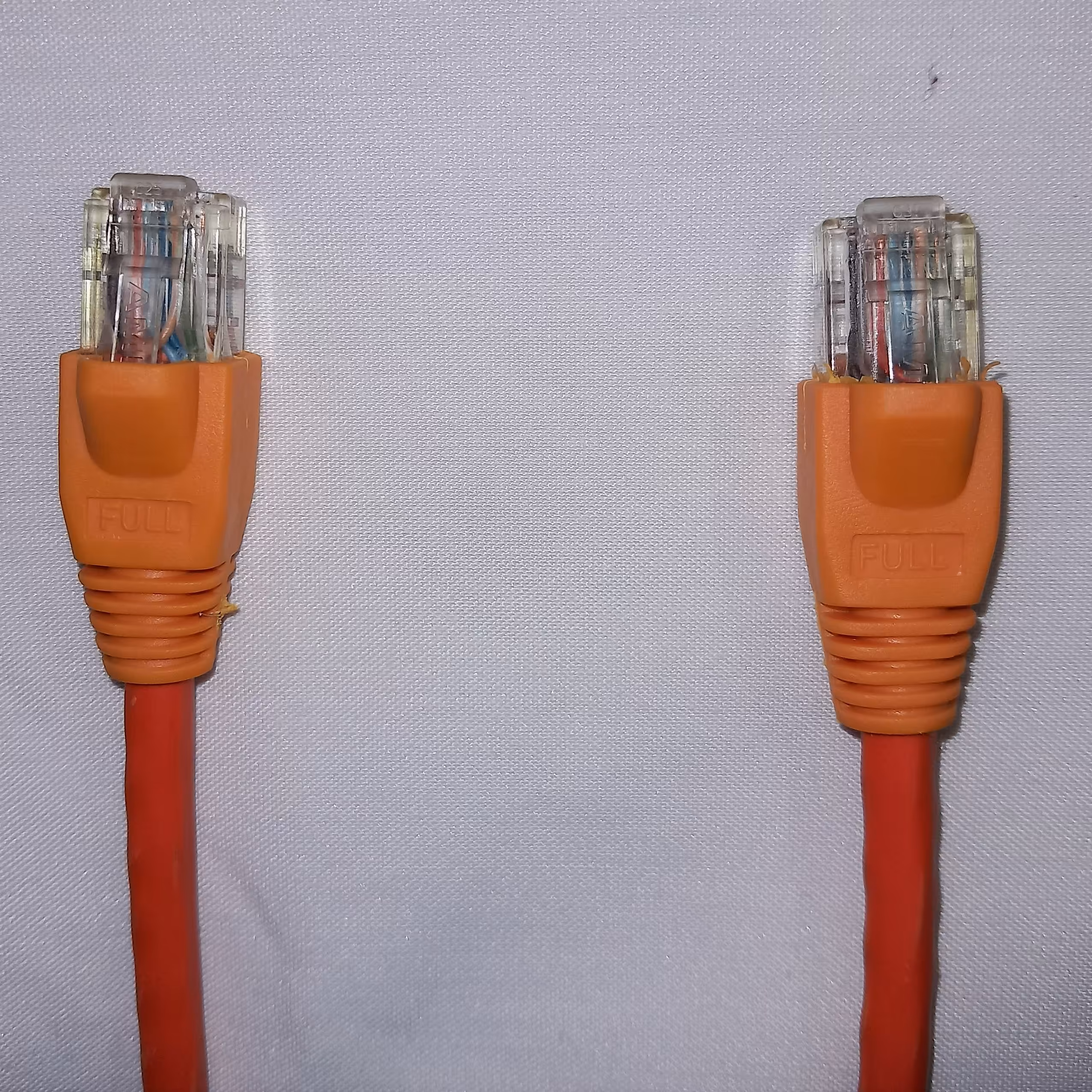 کابل شبکه cat6 UTP نگزنس سایز  9 متری